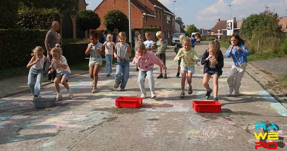 WK Kermisspelen2025 flesjesvullen