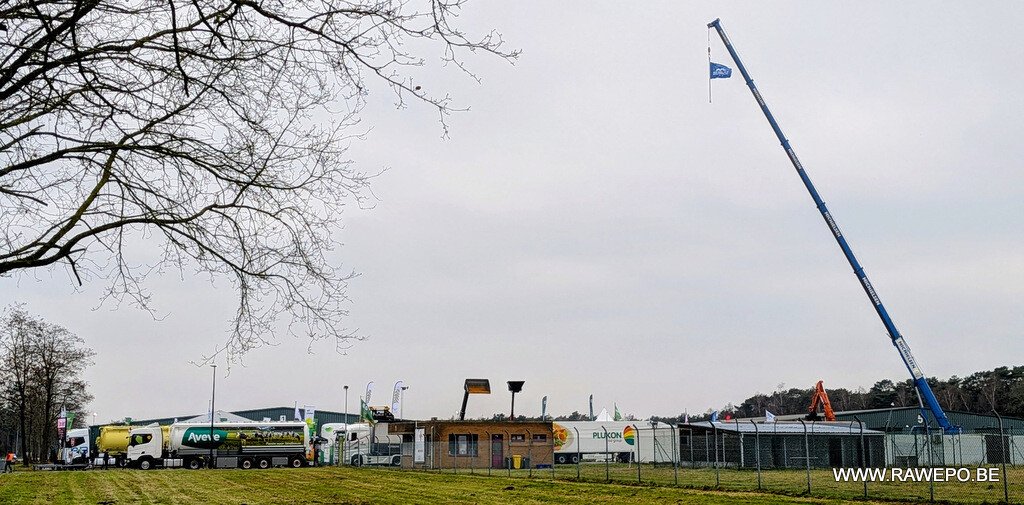 PXL 20260220 1008149342