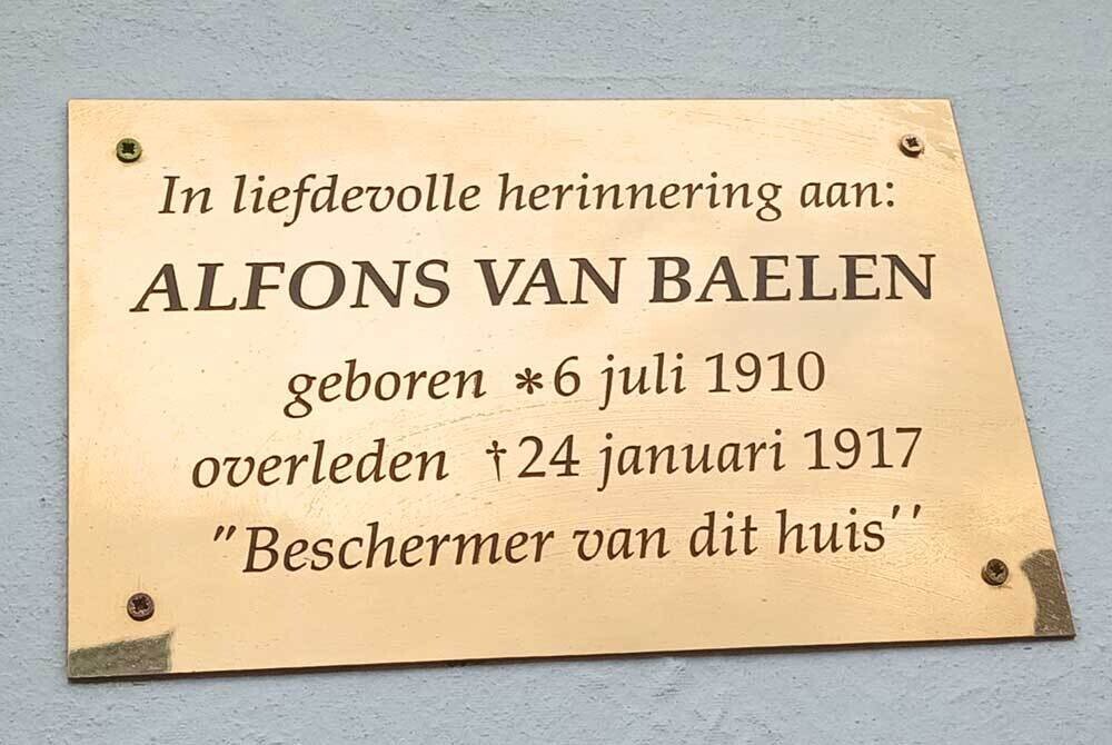 Alfons van Baelen gedenkbordje