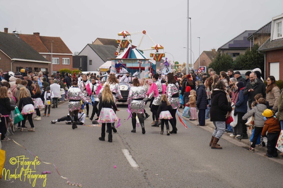 2026 02 15 kindercarnaval weelde 122