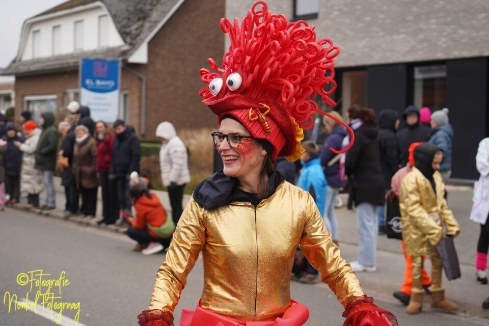 2026 02 15 kindercarnaval weelde 192