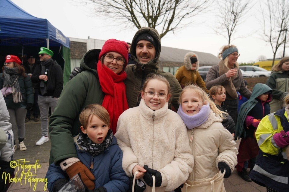 2026 02 15 kindercarnaval weelde 674