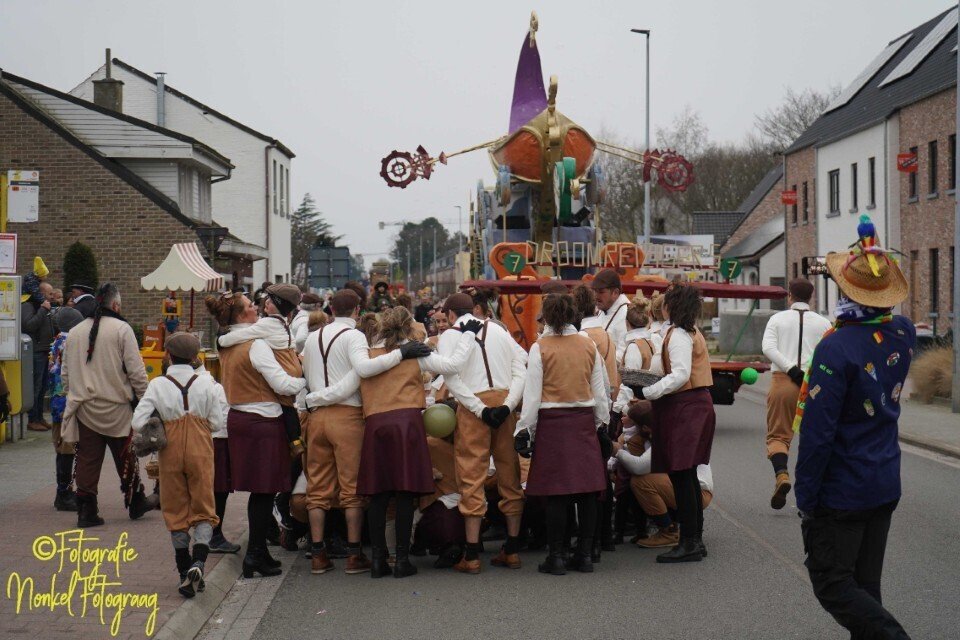 2026 02 15 kindercarnaval weelde 957