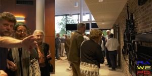 foyer opening3