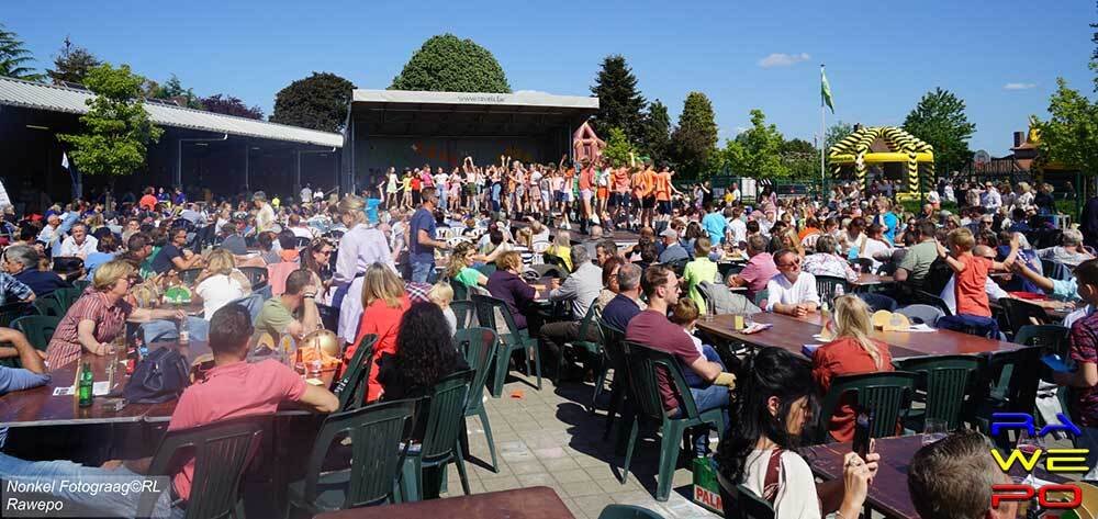 schoolfeest verrekijker1