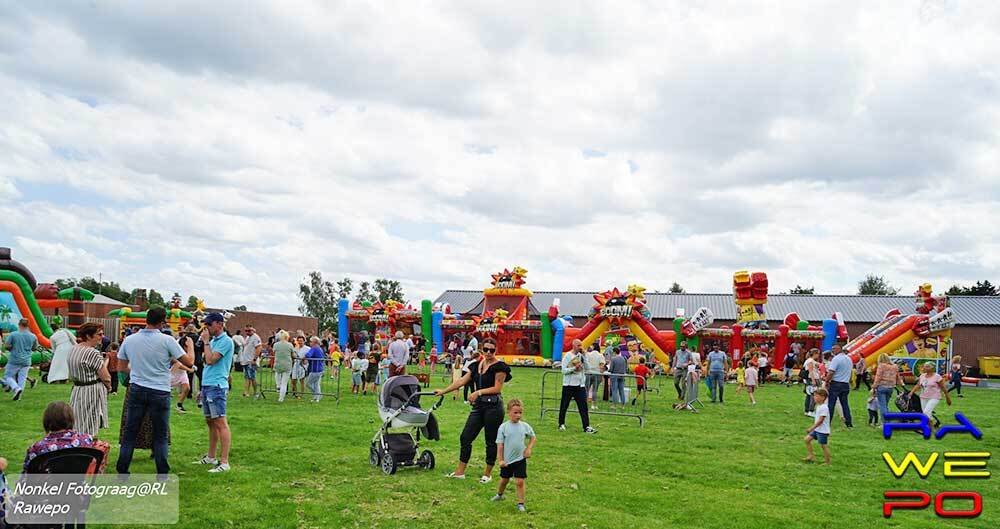 SCHOOLFEEST NEGENSPRONG3