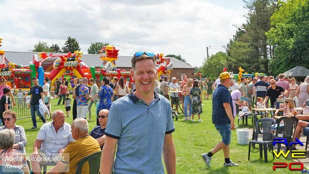 SCHOOLFEEST NEGENSPRONG4