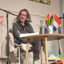 schrijvers op stal HB