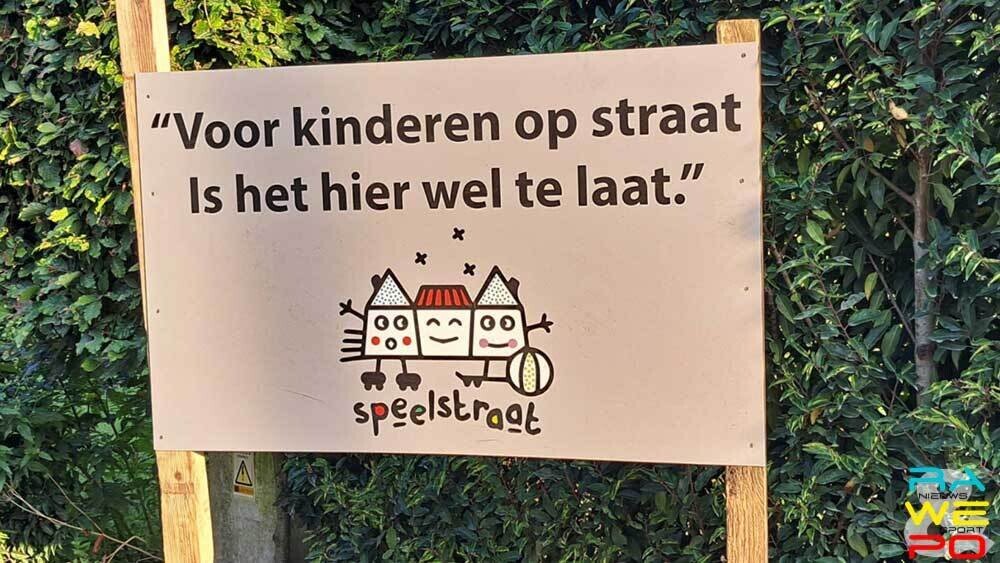 vaarstraat voor kinderen op straat is het hier wel te laat