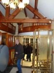 Inkom_zalen_De_Brouwerij_met_links_de_toiletten