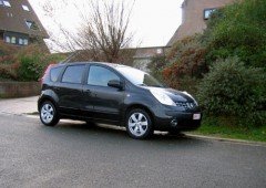 NissanNote16tekna200607